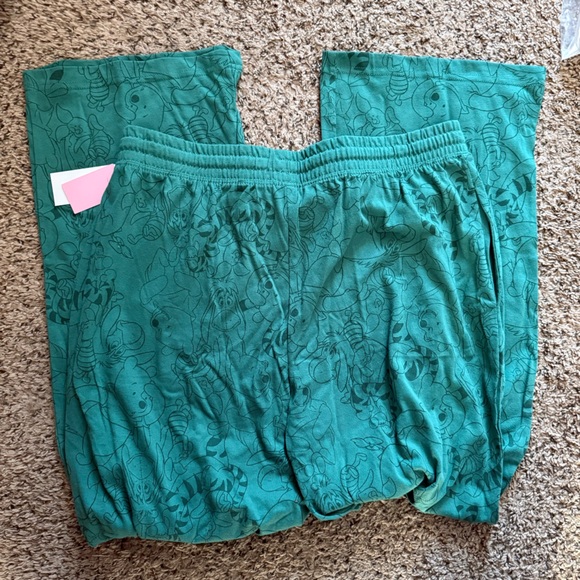 NWT Winnie the Pooh and Friends Green Lounge Pants Sleep Pants Women's size XL - Picture 5 of 8